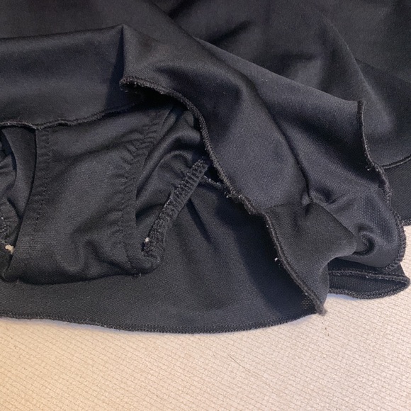 Basic Edition One Piece Swimsuit - Picture 4 of 6